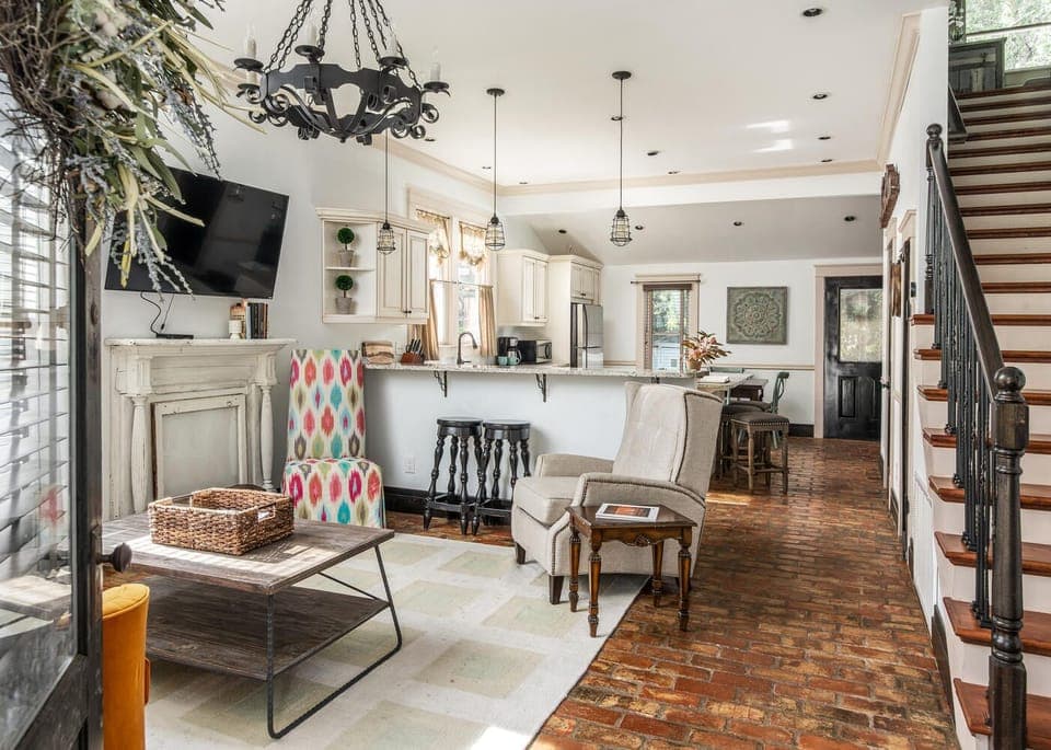 Gorgeous entrance to open concept living space. Perfect for a great hang!