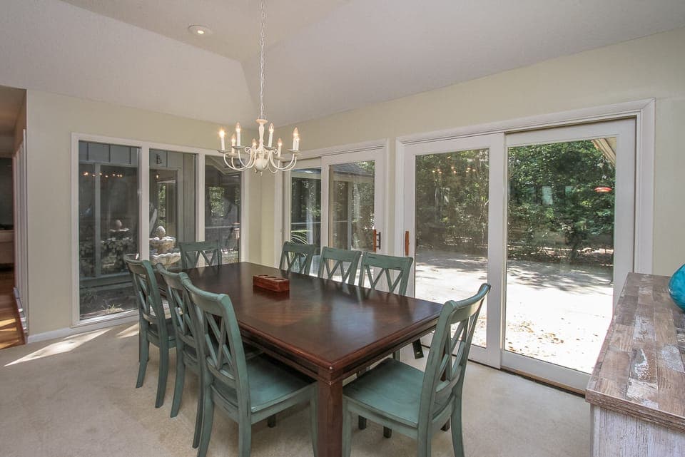 Dining room seats 8