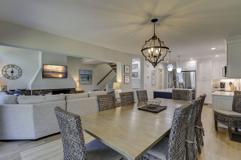 Dining/Living Area