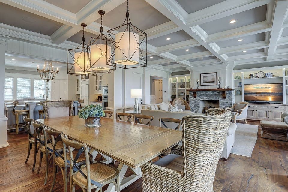 Dining/Living Area