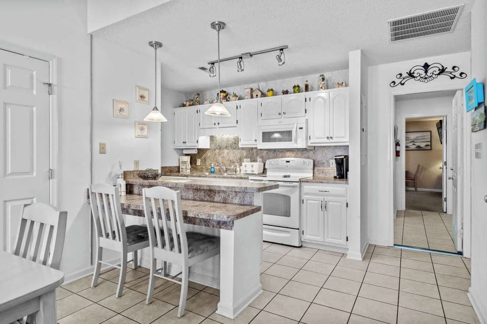 Kitchen Peninsula