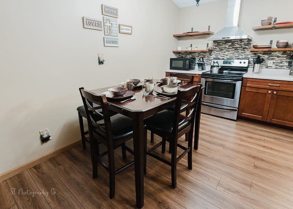Architecture, Building, Dining Room, Dining Table, Furniture