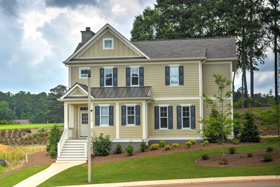 Greensboro Vacation Rental | 4BR | 4.5BA | 3,000 Sq Ft | 2 Stories