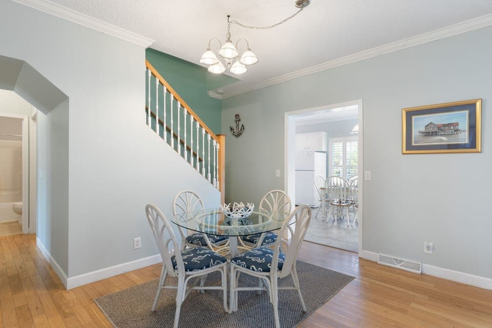 Dining nook