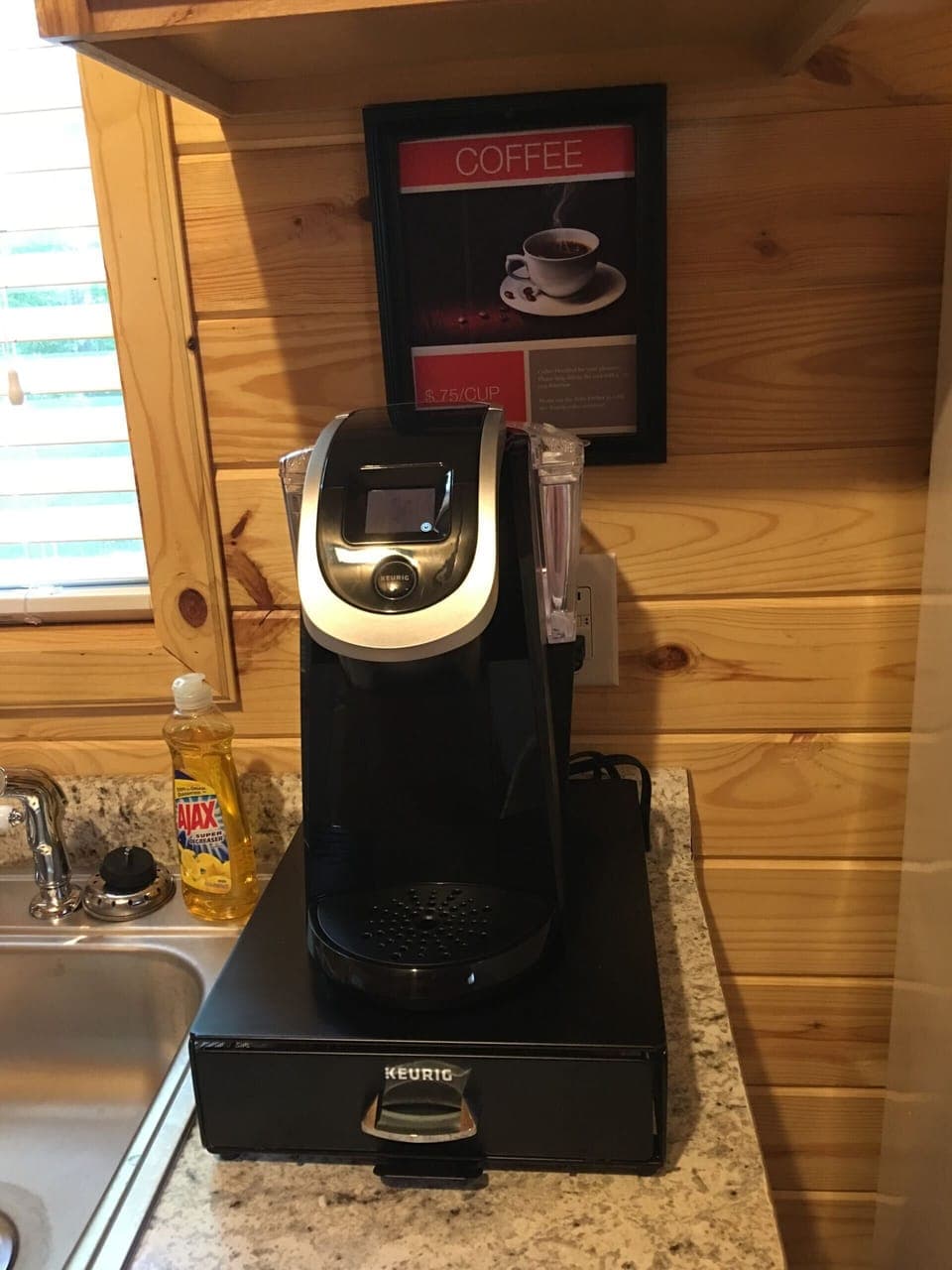 KERIUG COFFEE MAKER