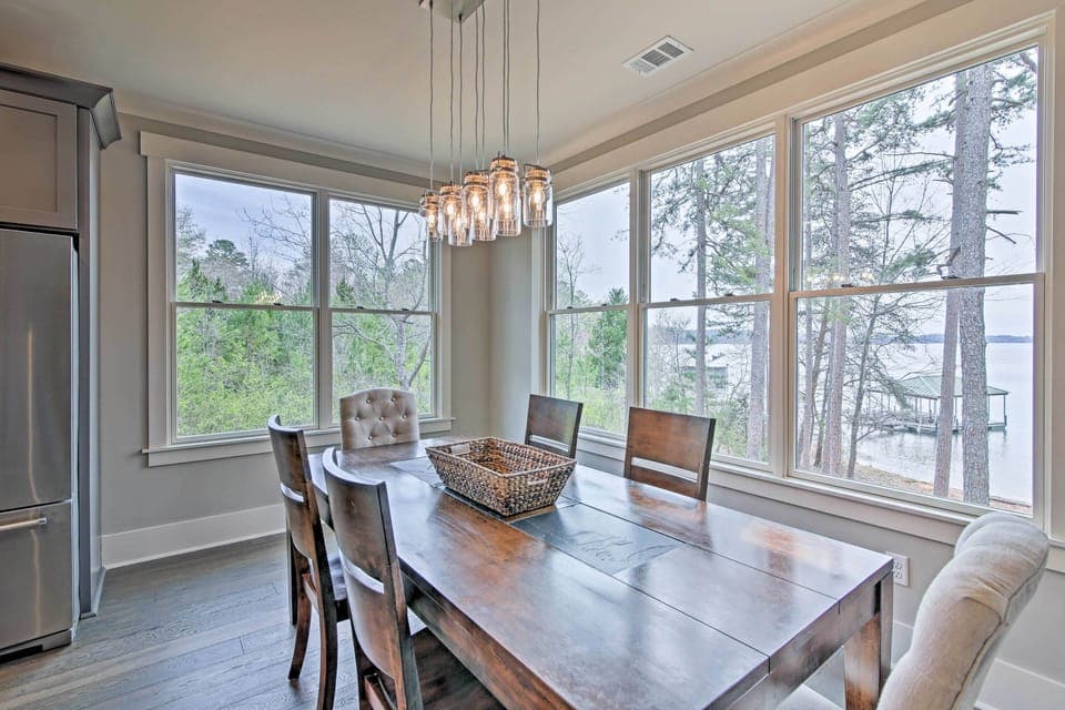 Enjoy dinner with a view at the 6-person dining table.