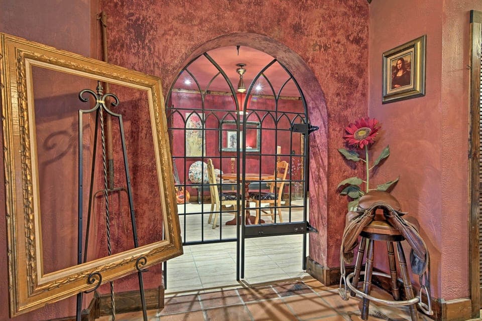 Art Gallery