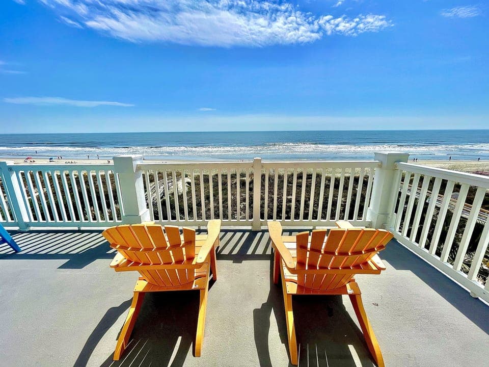 Beautiful Oceanfront views from this 3rd floor/top level unit.