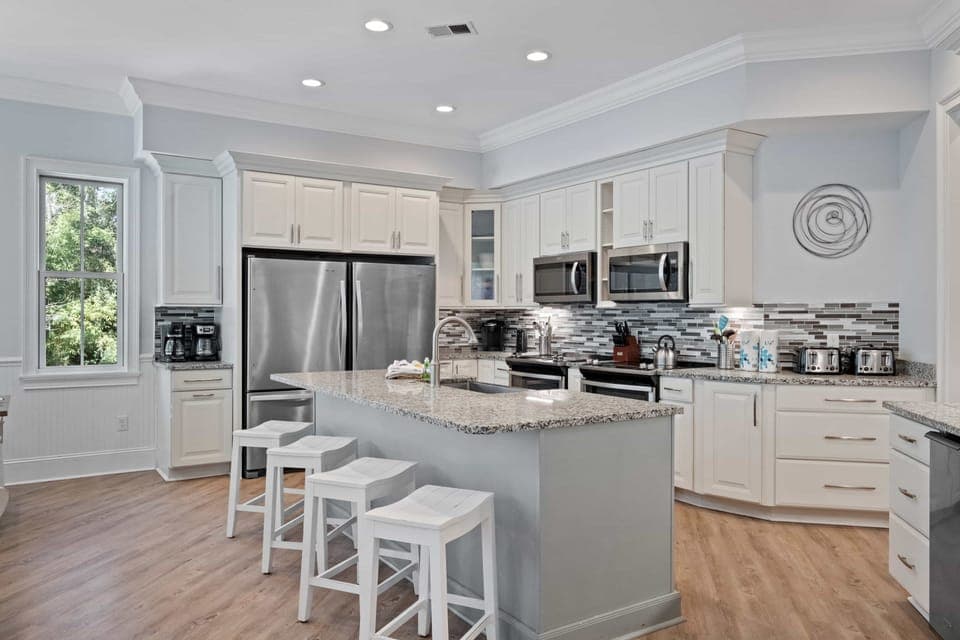 Kitchen. Two of every appliance.