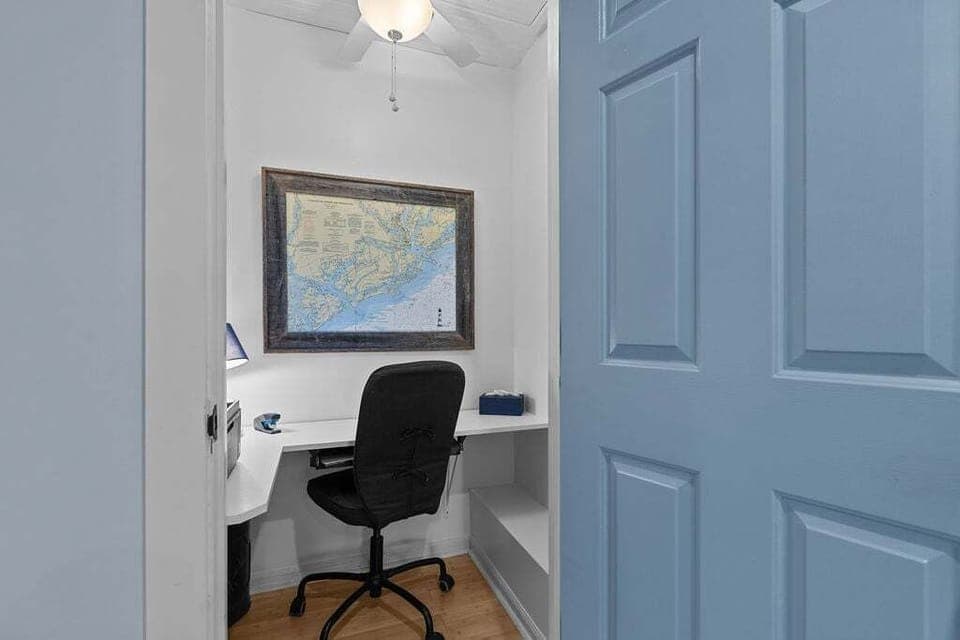Little nook at the top of the 2nd floor stairs