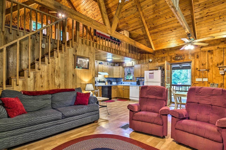 Interior | Open Floor Plan | 1st Floor