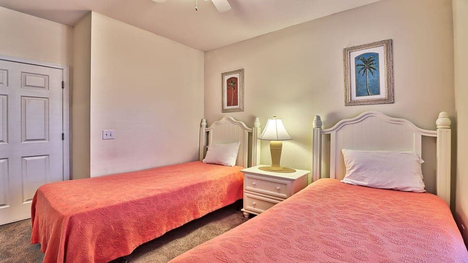 Twin Bedroom