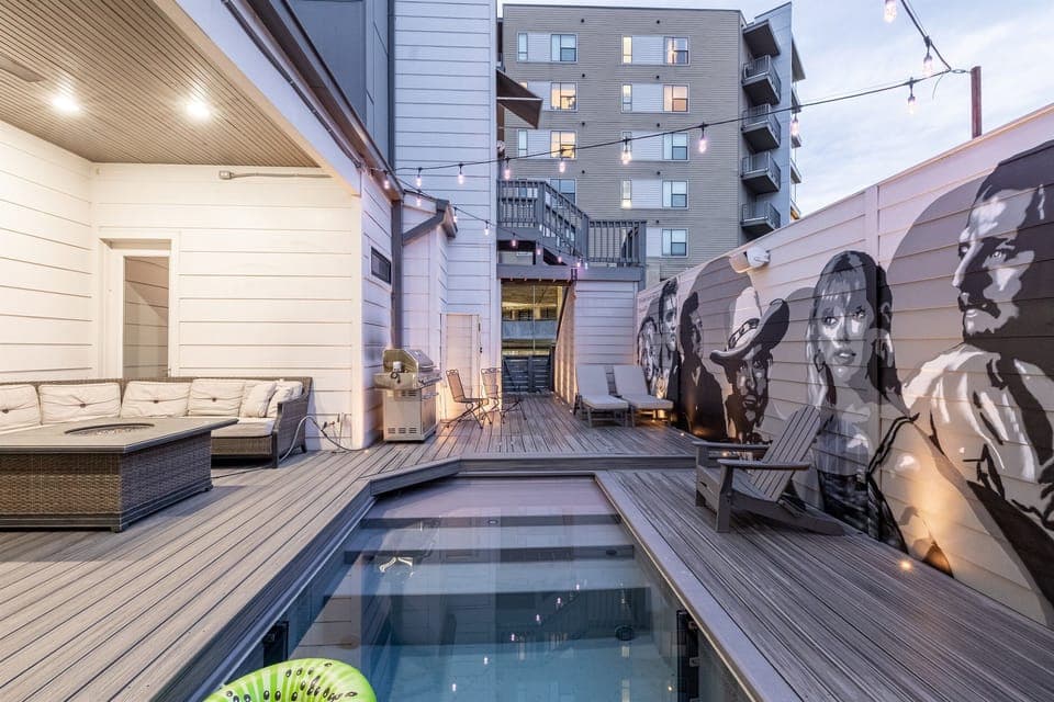 Private Outdoor Heated Pool 24/7 Year Round