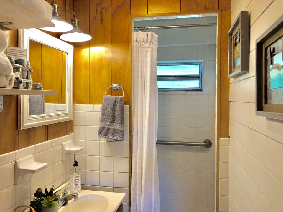 Bathroom 2