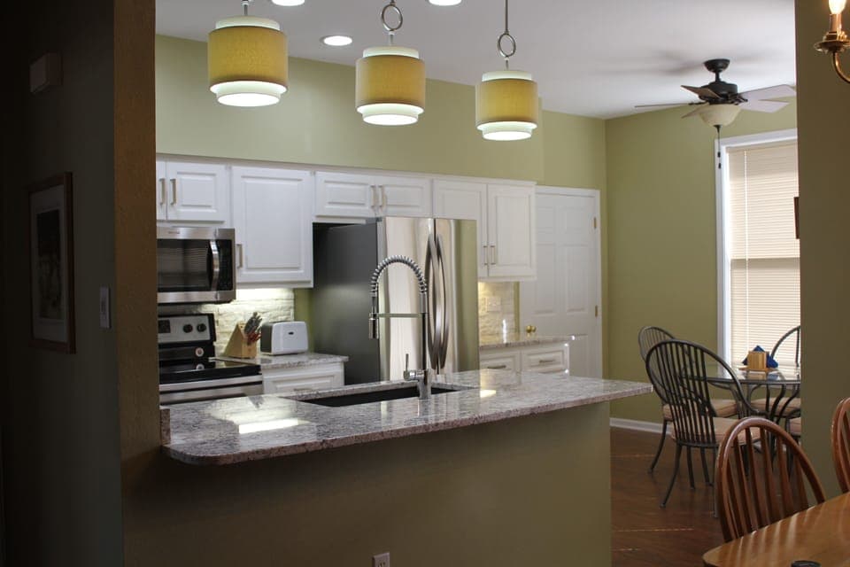 Full Kitchen