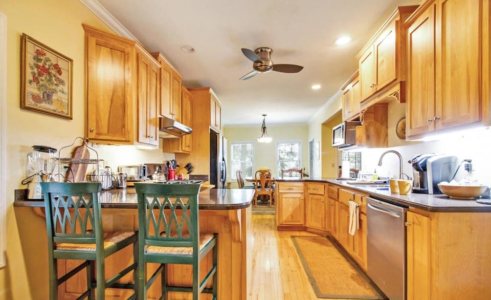 Trillium Cottage -  Kitchen