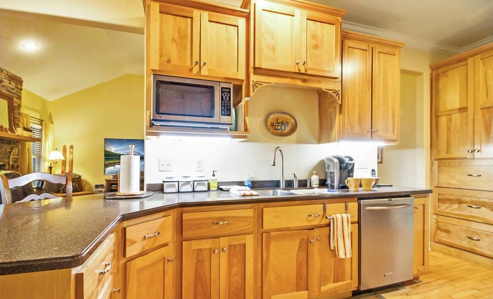 Trillium Cottage -  Kitchen