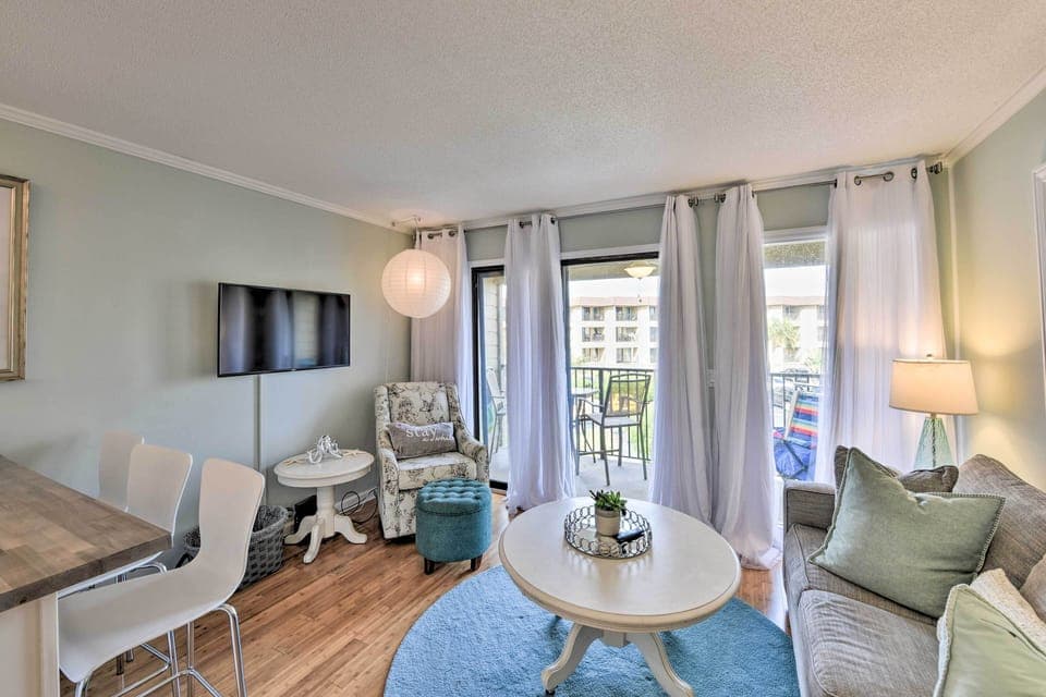 Hilton Head Island Vacation Rental | 1BR | 1BA | Elevator Access | 580 Sq Ft