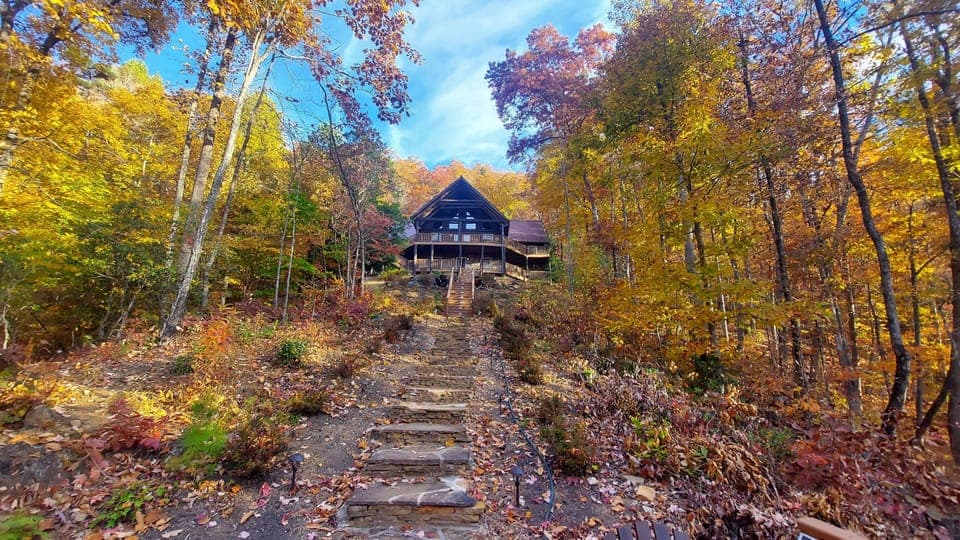 The Lodge at Beasley mine in the fall.