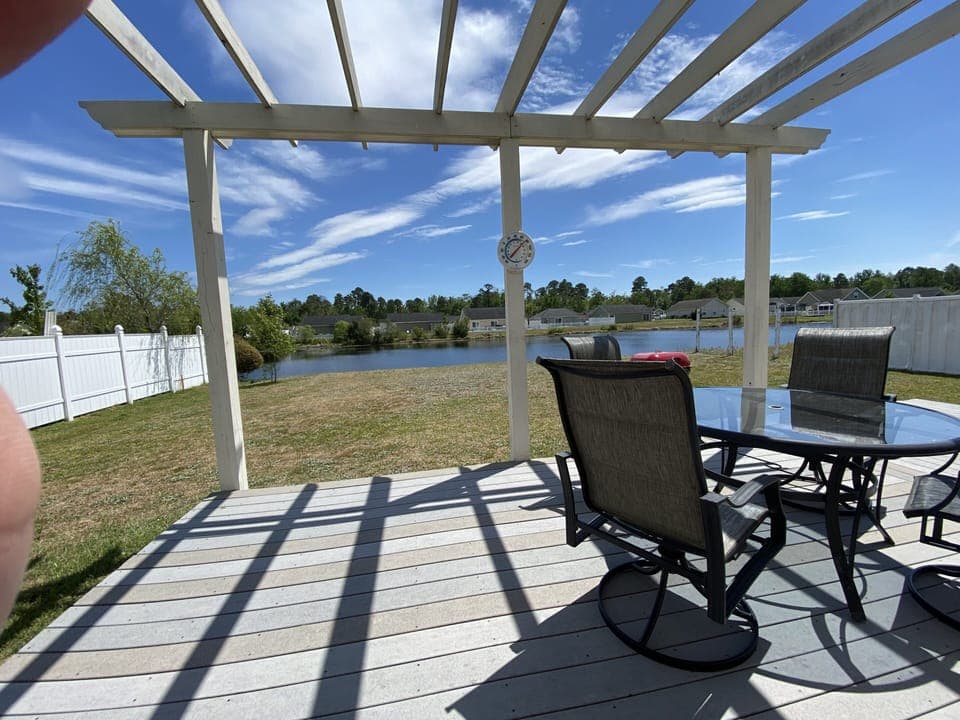 Back Porch to Yard