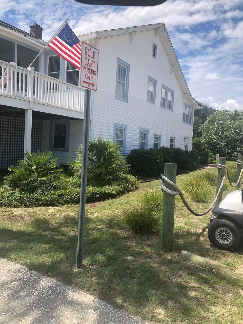 Corner lot makes for more room!
