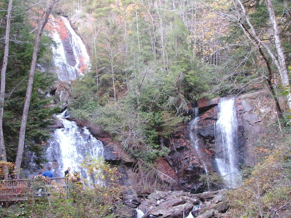 There are many waterfalls nearby!