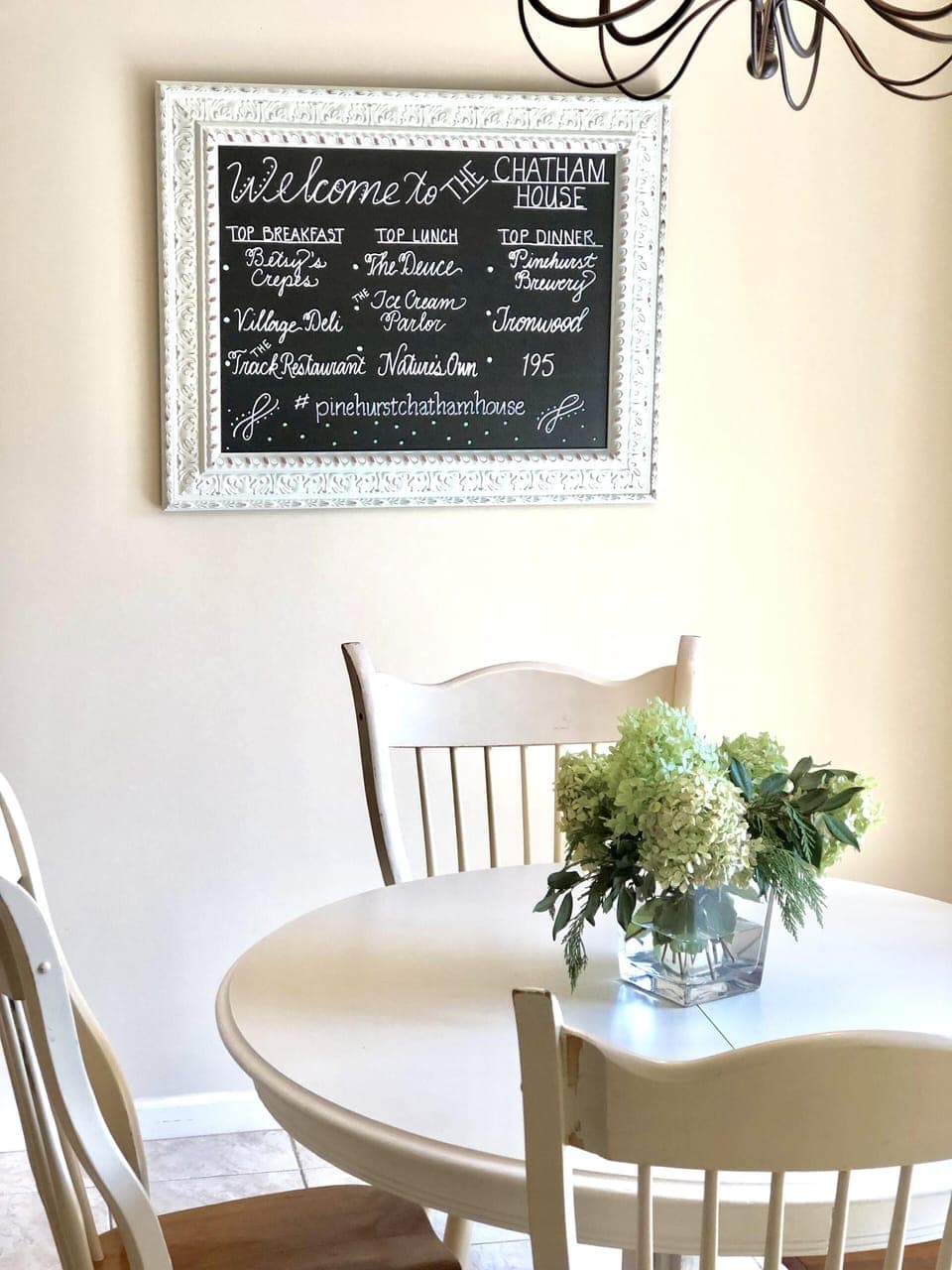 Breakfast nook