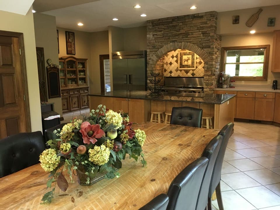 Commercial kitchen