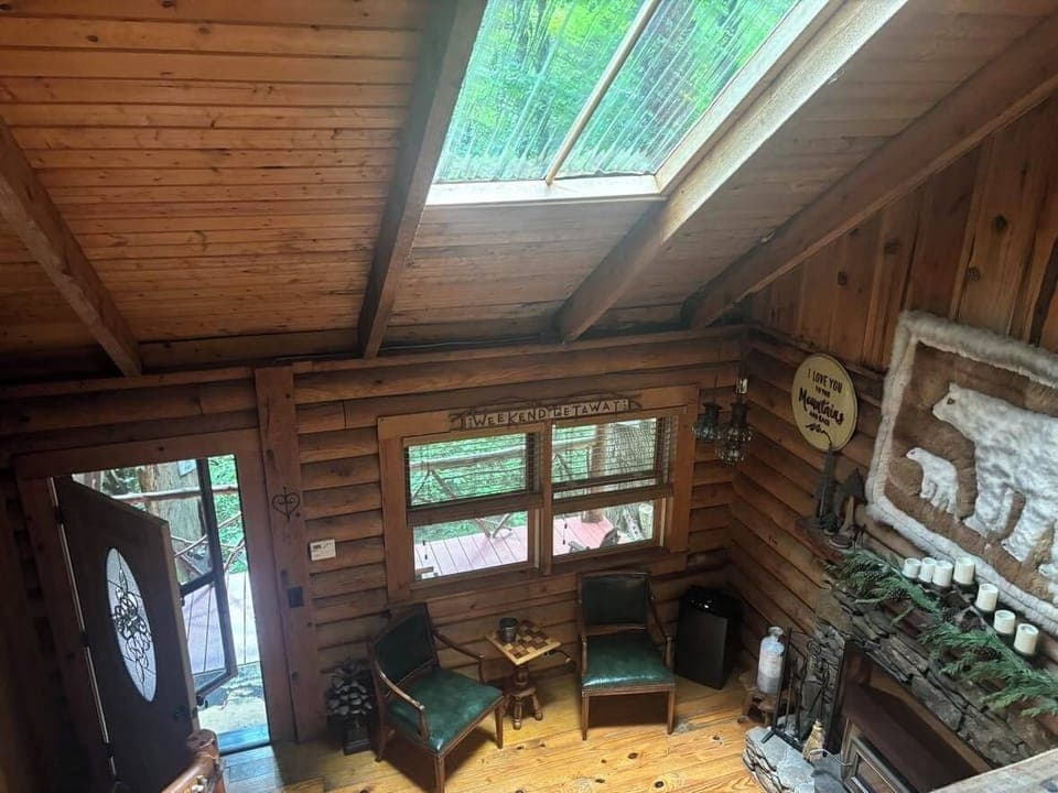Lots of natural light