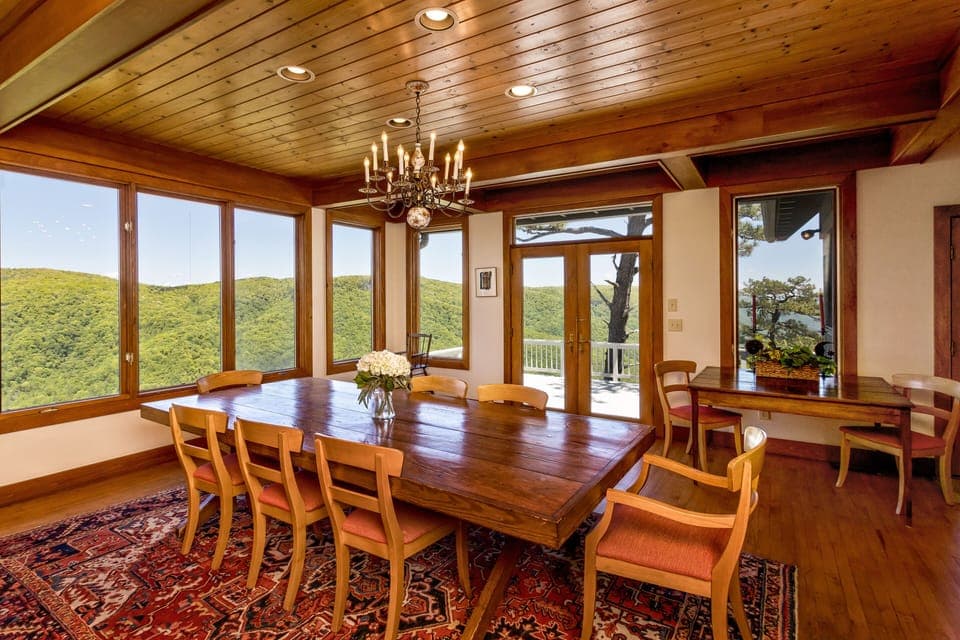 Dining Area with view