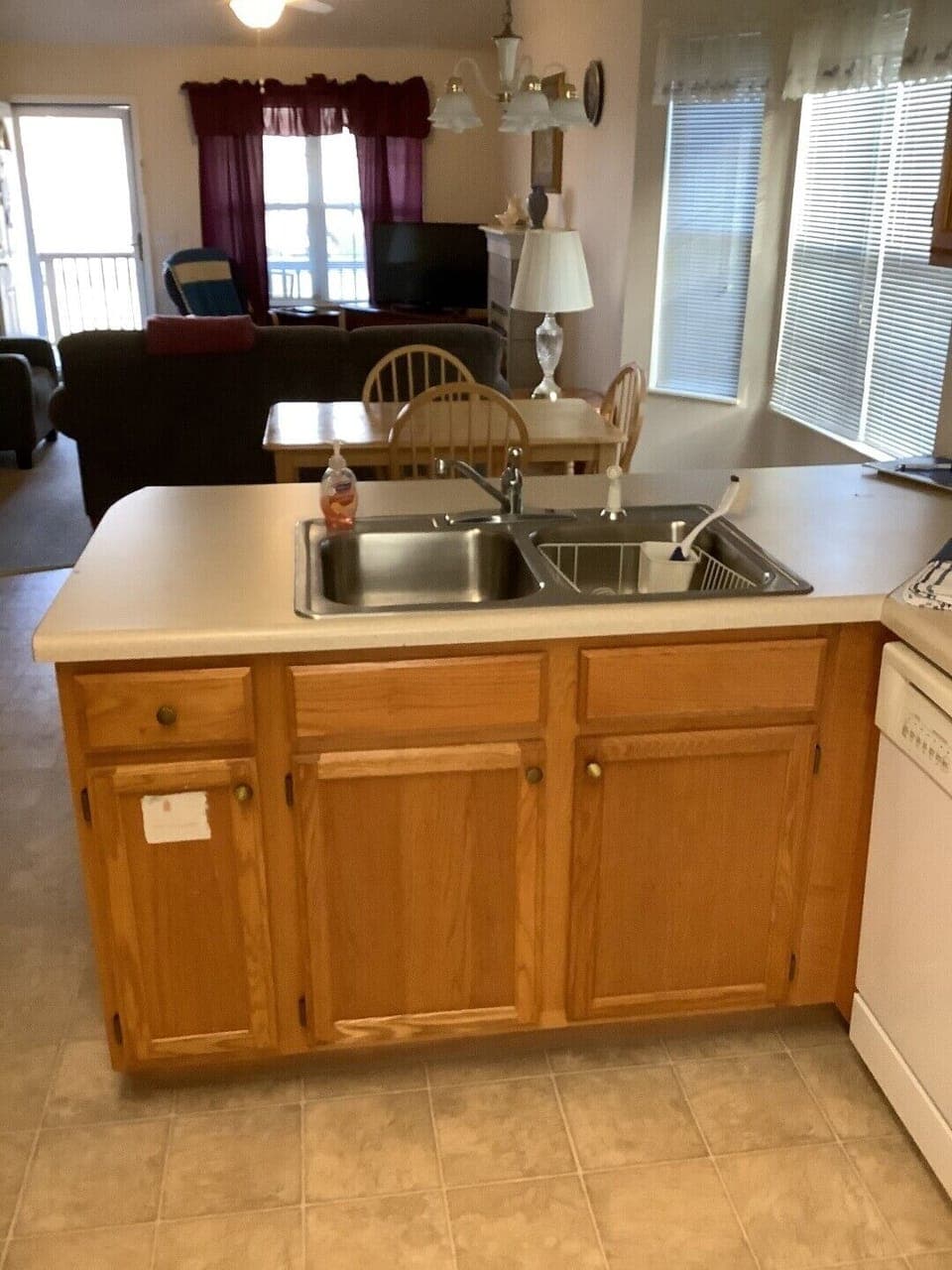 Kitchen area with living room and dini



kitchen


