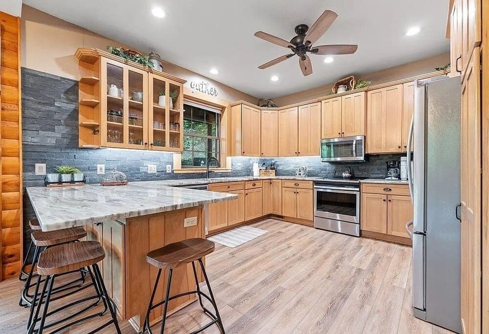 Cook for a crowd in our spacious, well equipped kitchen