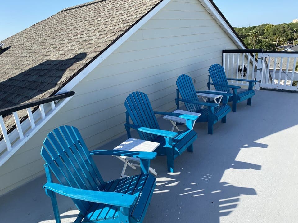 Roof top deck 