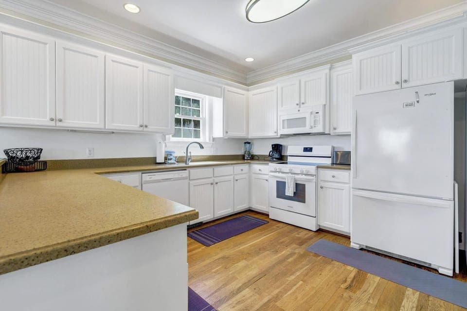 Large Kitchen