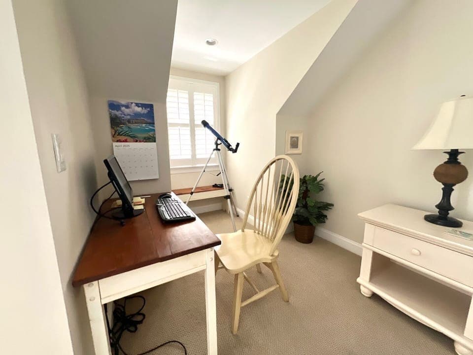 MBR 2 Computer Desk