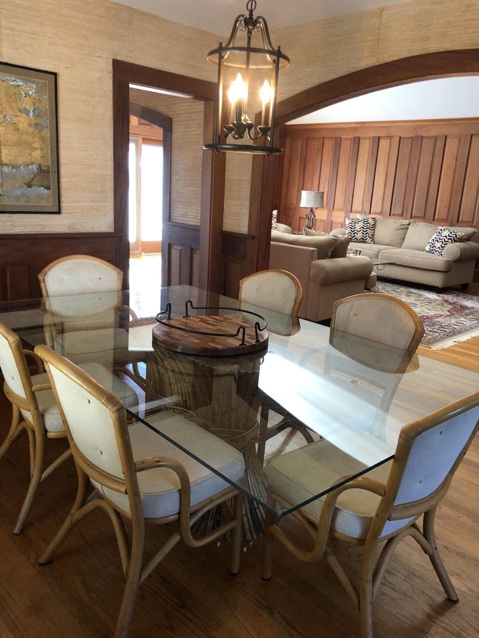 Breakfast area.