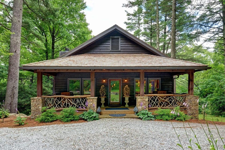Horseshoe Cabin