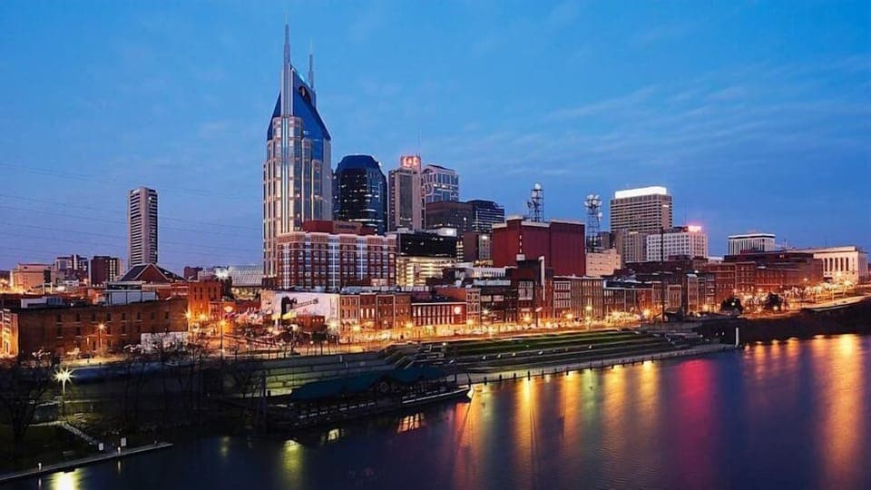 .5 mile walk to Downtown Broadway and 2nd avenue and all things Nashville!