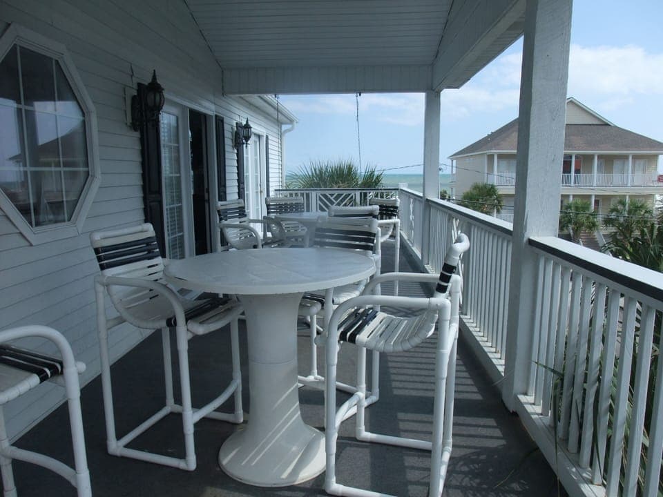 upper deck