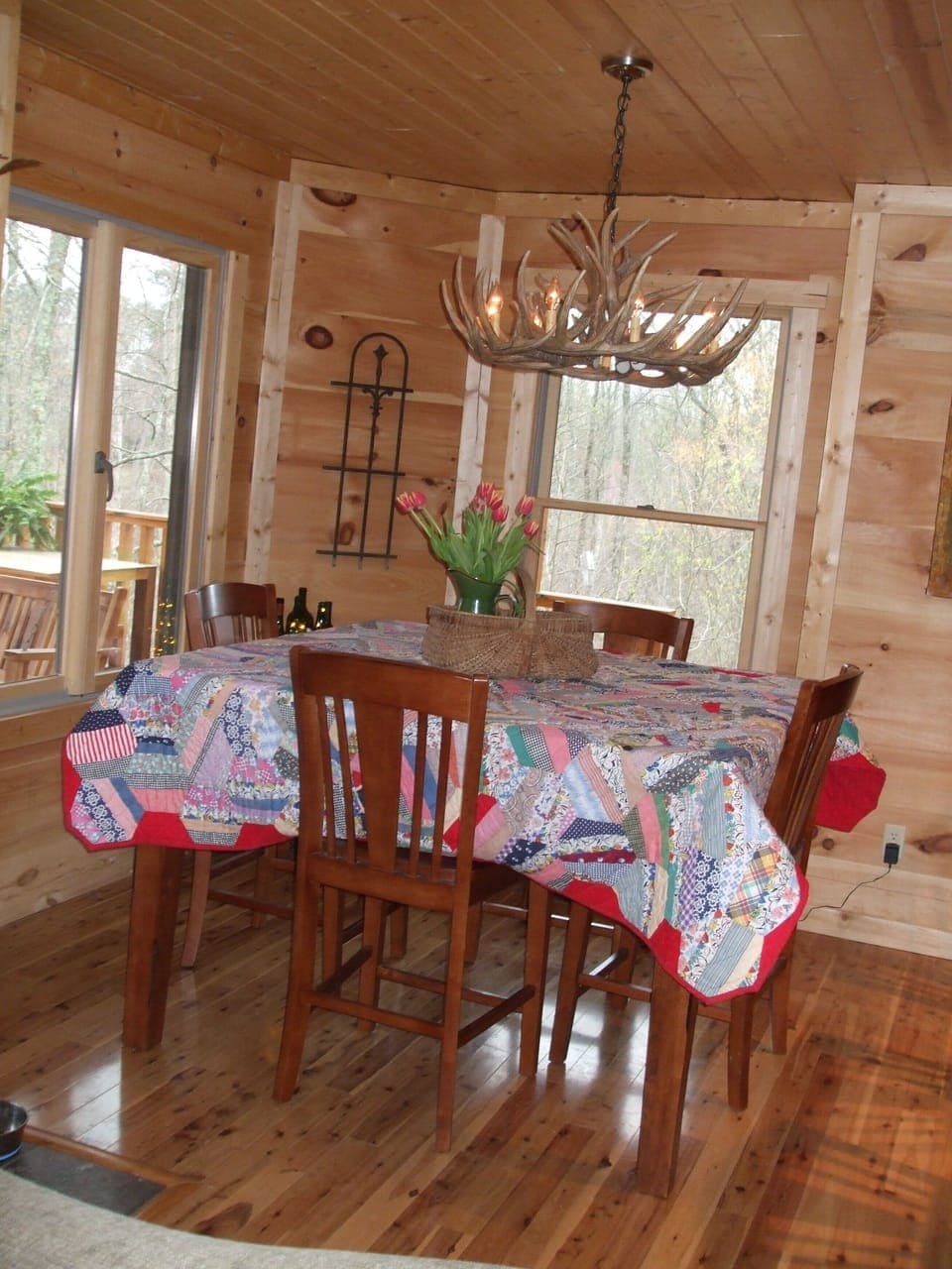 Dining area seats 8
