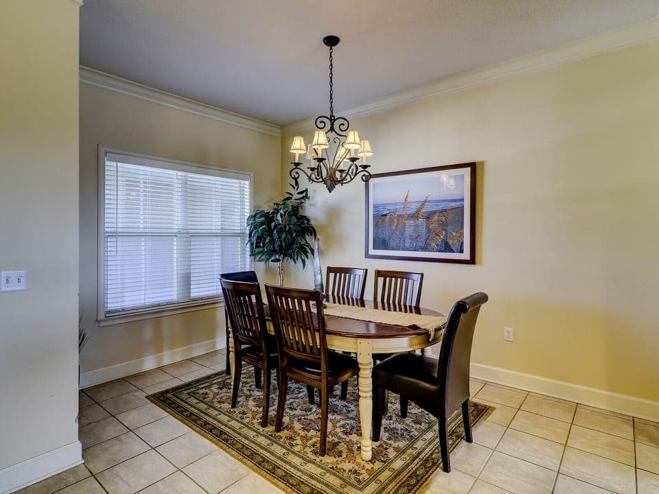 Dining Area with Seating for Six at 503 North Shore Place