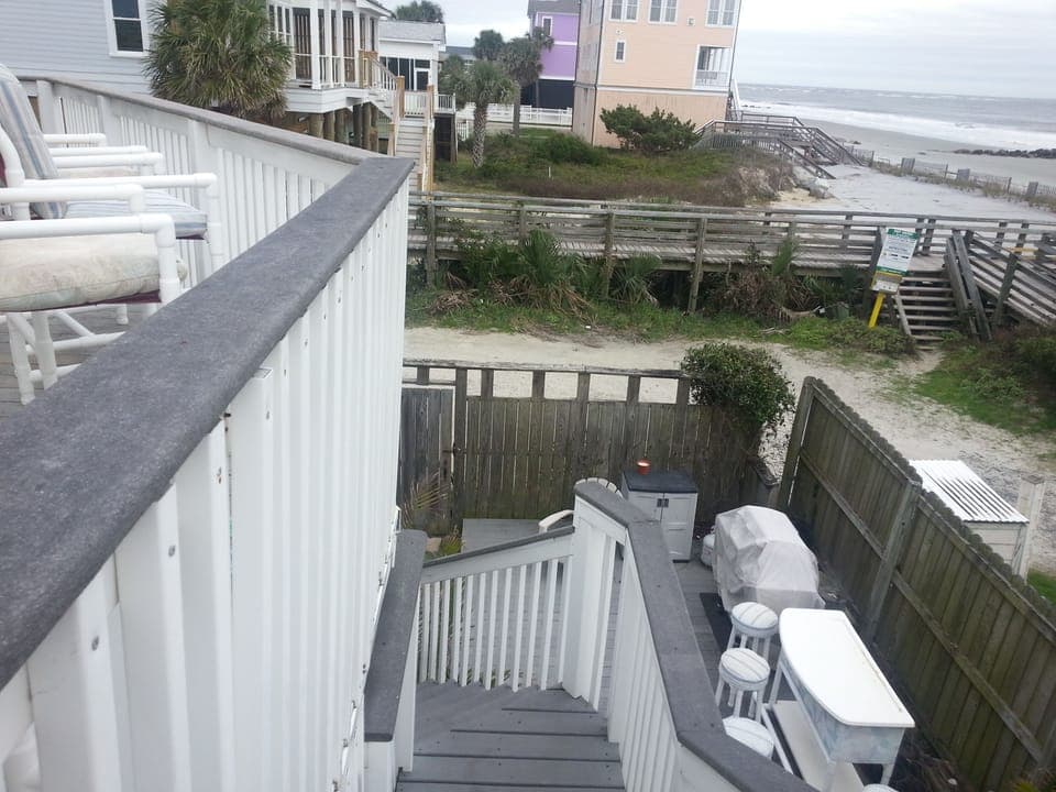 Beach access door - Lower Deck