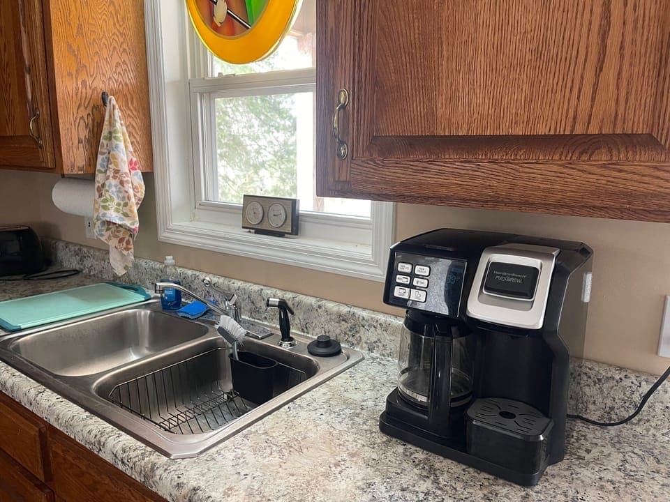 Regular coffee pot or keurig.   We furnish some coffee but do no keurig cups