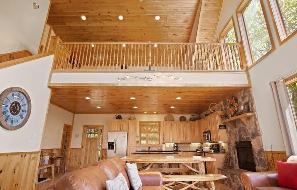Open Loft Area