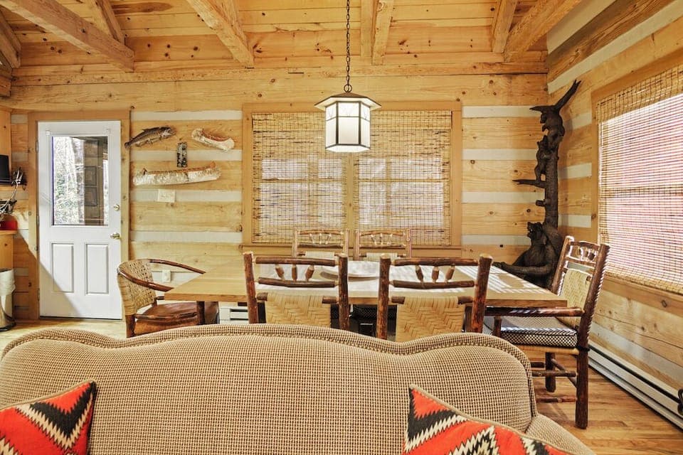 Dining Room Area