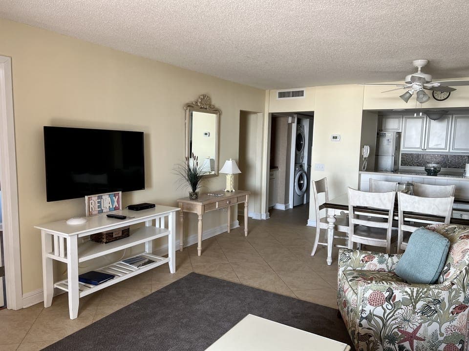 Oceanfront Living/Dining Area- Tiled