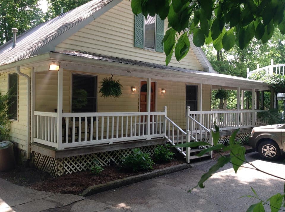 Front of cottage
