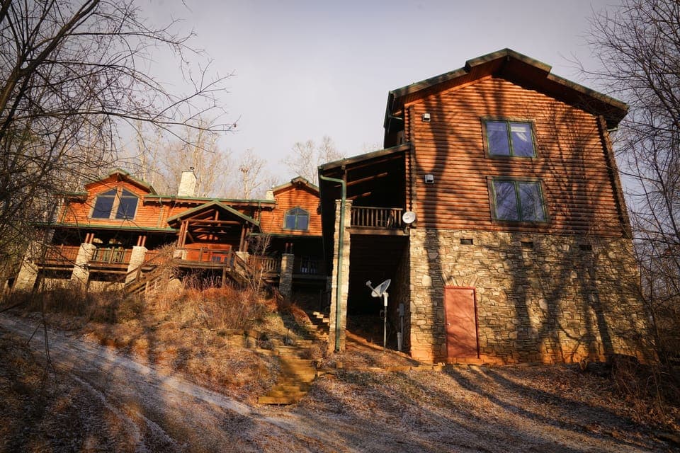 Main Lodge and guest house