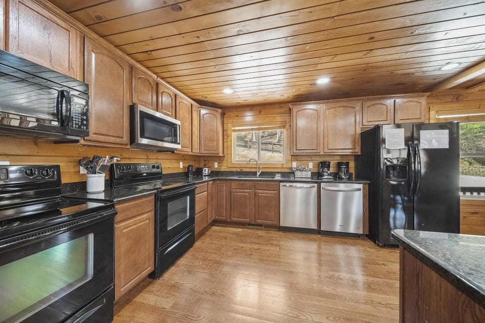 Double kitchen