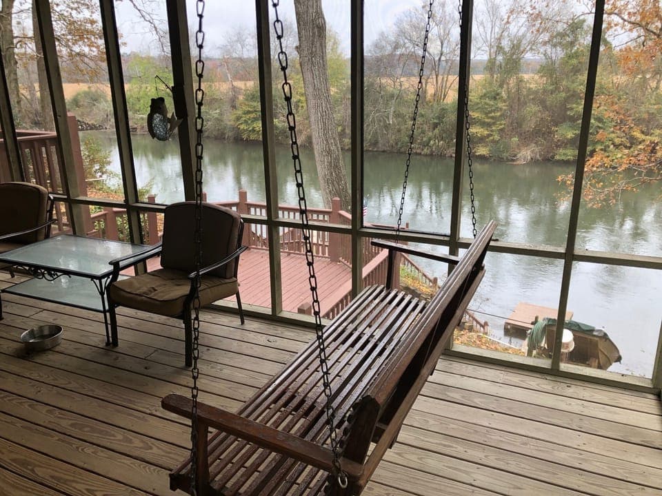 porch swing